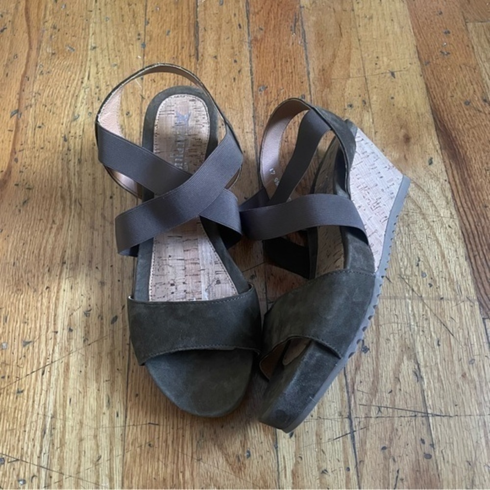 Mephisto Green Leather Cork Wedge Sandals Size 11